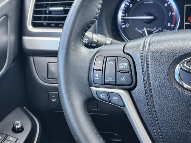 2015 Toyota HIGHLANDER XLE V6