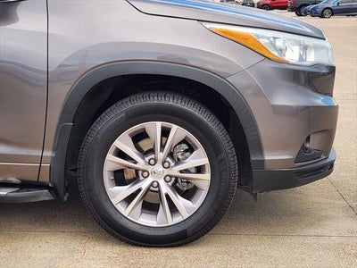 2015 Toyota HIGHLANDER XLE V6