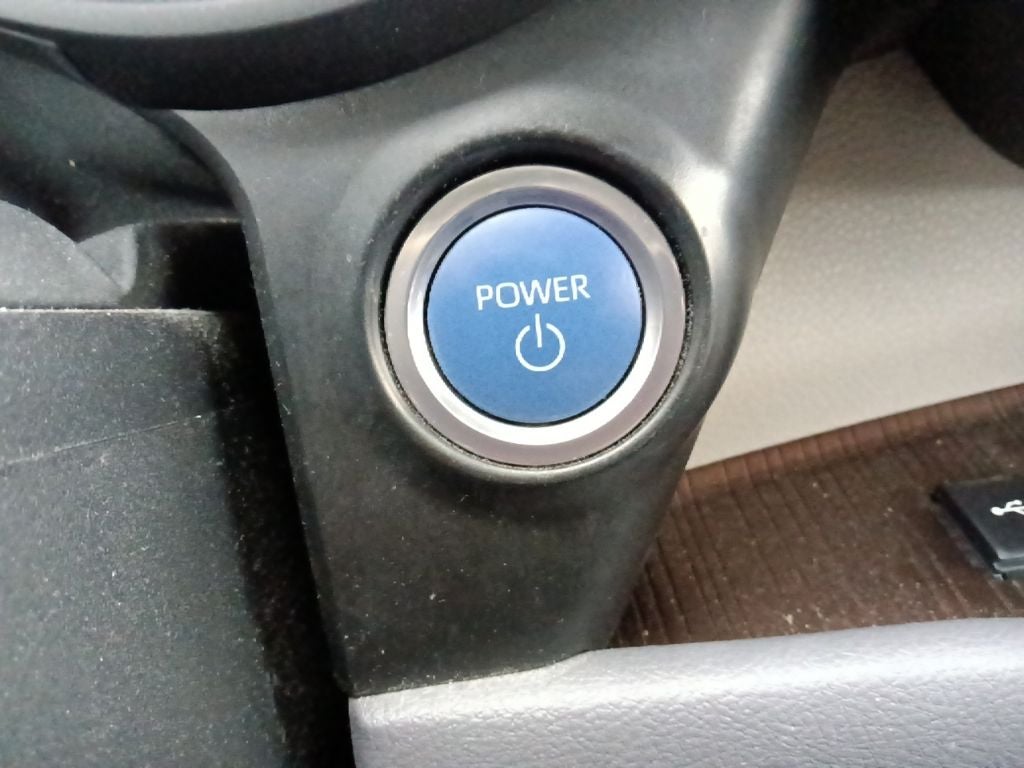 2022 Toyota Sienna LE 8 Passenger