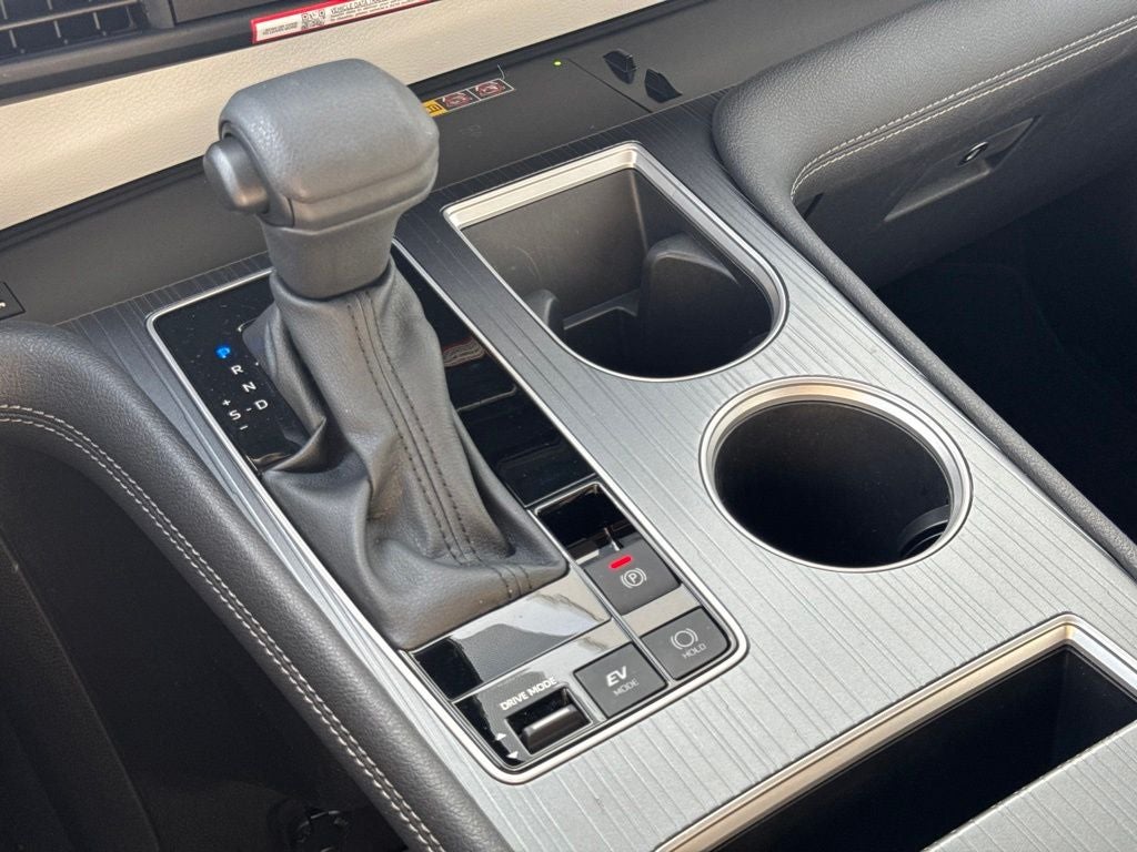 2026 Toyota Sienna LE 8 Passenger