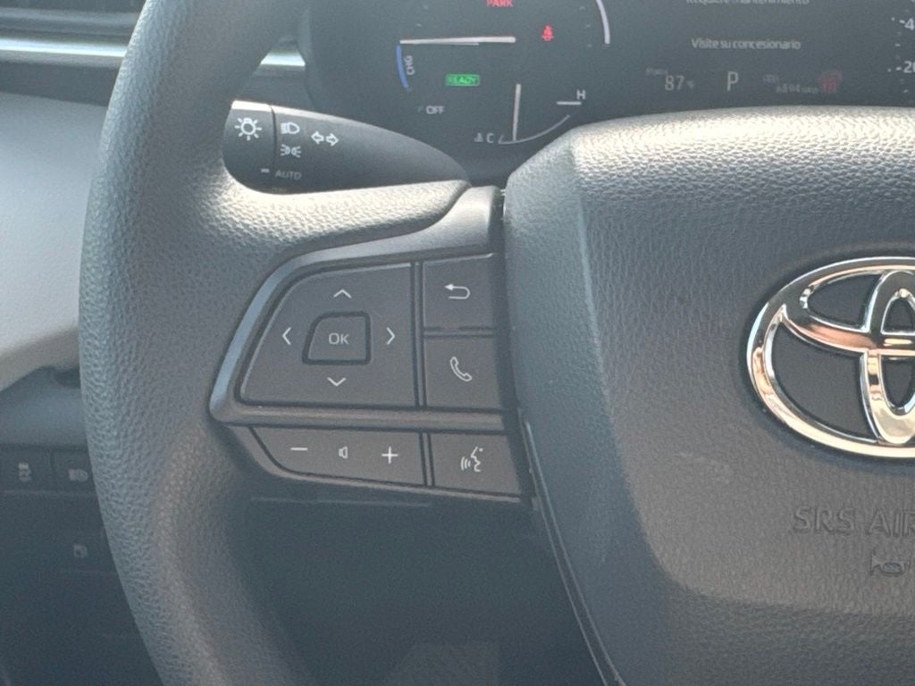 2026 Toyota Sienna LE 8 Passenger