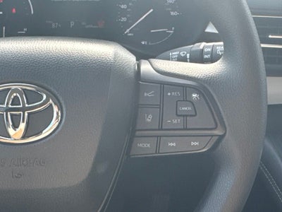 2026 Toyota Sienna LE 8 Passenger