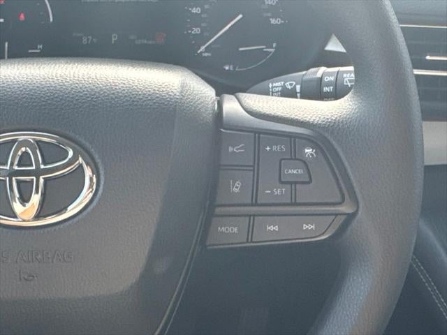 2026 Toyota Sienna LE 8 Passenger