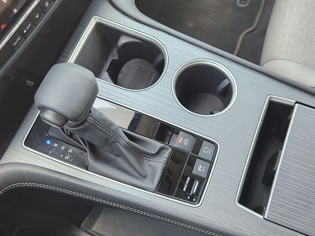 2026 Toyota Sienna LE 8 Passenger