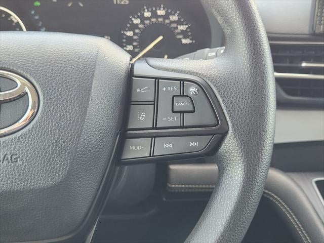 2026 Toyota Sienna LE 8 Passenger