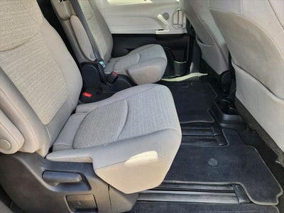 2026 Toyota Sienna LE 8 Passenger