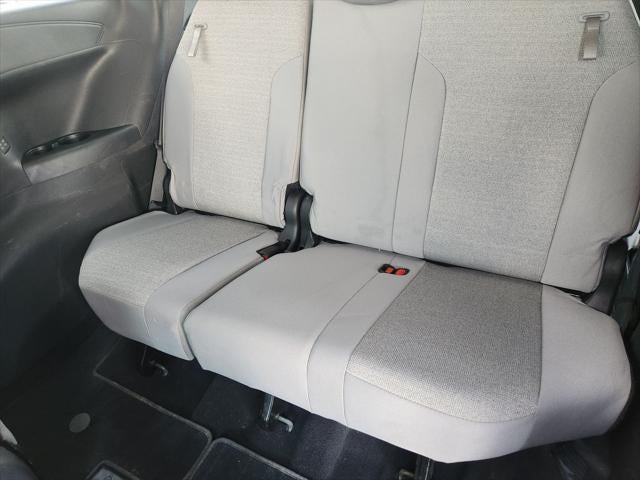 2026 Toyota Sienna LE 8 Passenger