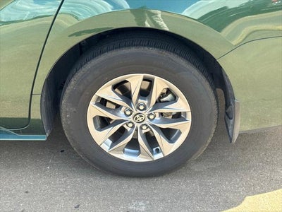 2026 Toyota Sienna LE 8 Passenger