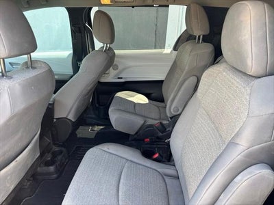 2026 Toyota Sienna LE 8 Passenger