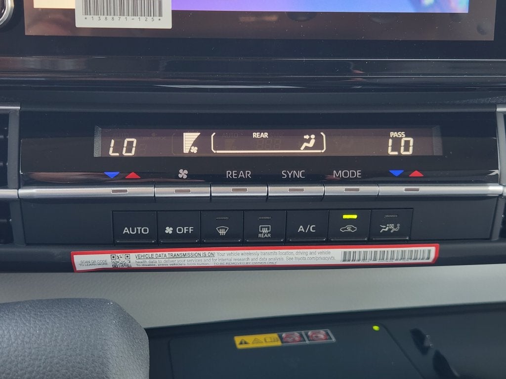 2026 Toyota Sienna LE 8 Passenger