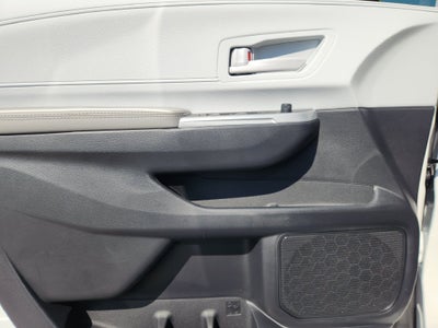2026 Toyota Sienna LE 8 Passenger