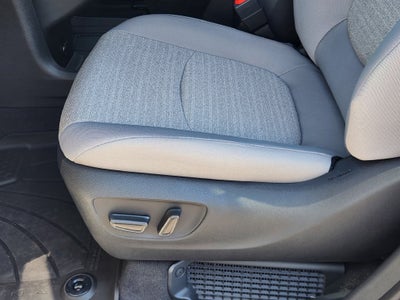 2026 Toyota Sienna LE 8 Passenger
