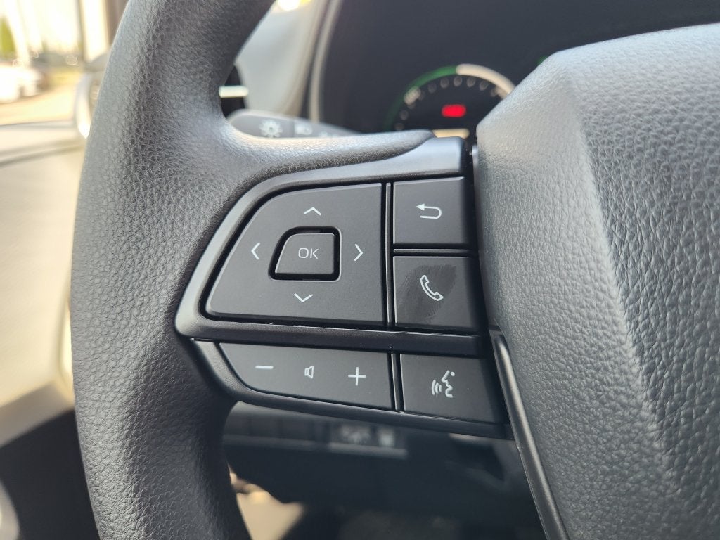 2026 Toyota Sienna LE 8 Passenger