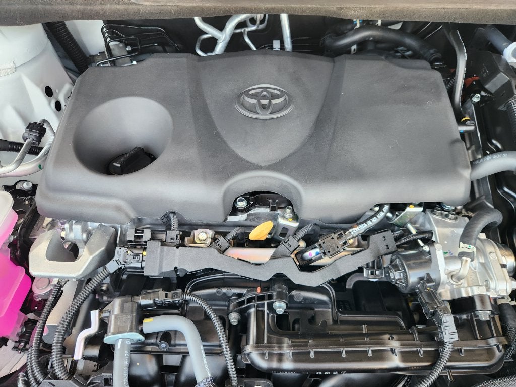 2026 Toyota Sienna LE 8 Passenger