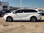 2026 Toyota Sienna LE 8 Passenger