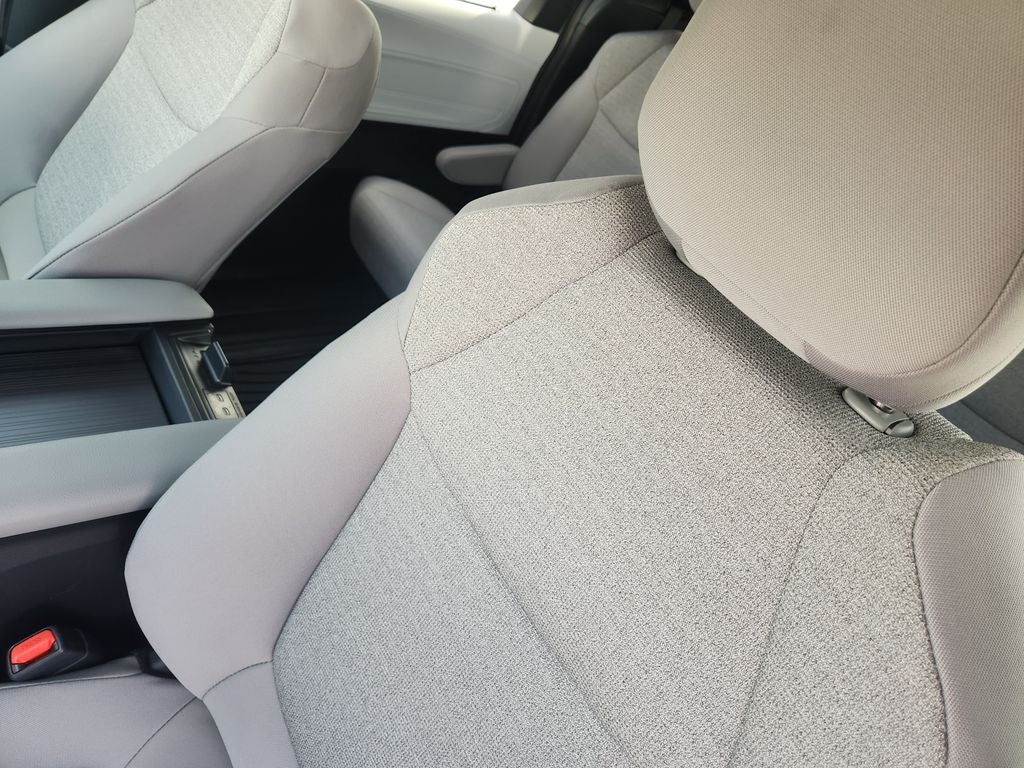 2026 Toyota Sienna LE 8 Passenger