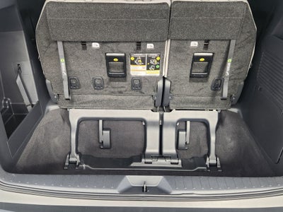 2026 Toyota Sienna LE 8 Passenger