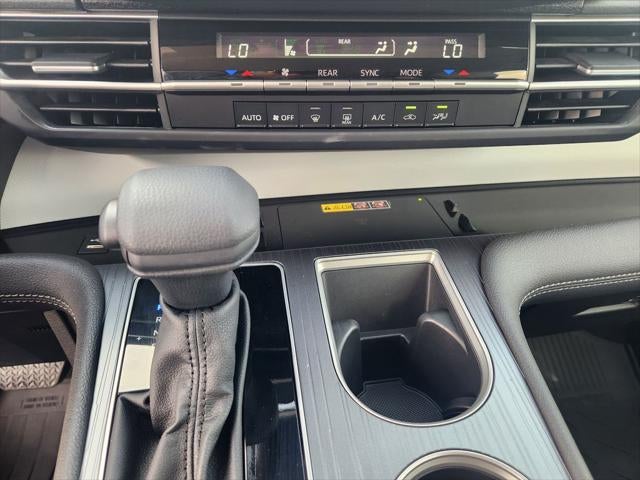2026 Toyota Sienna LE 8 Passenger