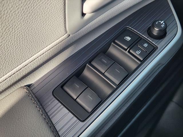 2026 Toyota Sienna LE 8 Passenger