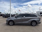 2026 Toyota Sienna LE 8 Passenger