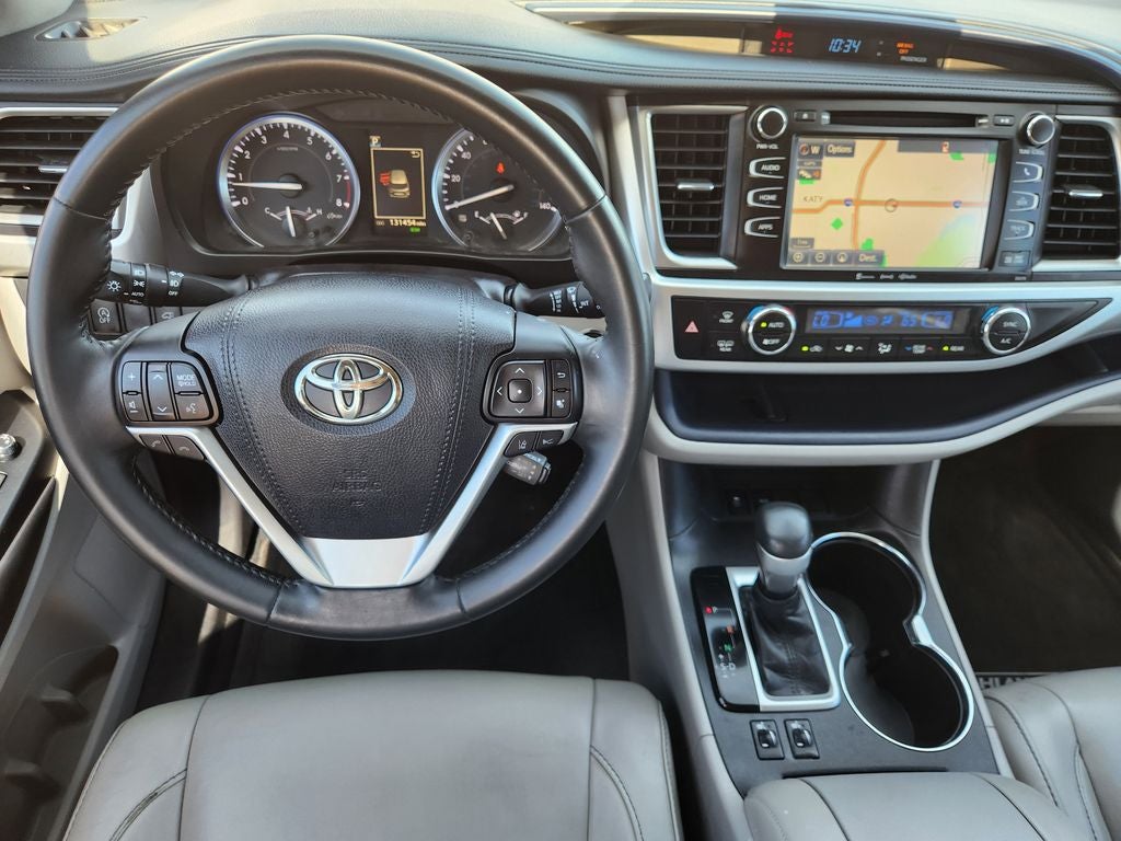2018 Toyota HIGHLANDER XLE