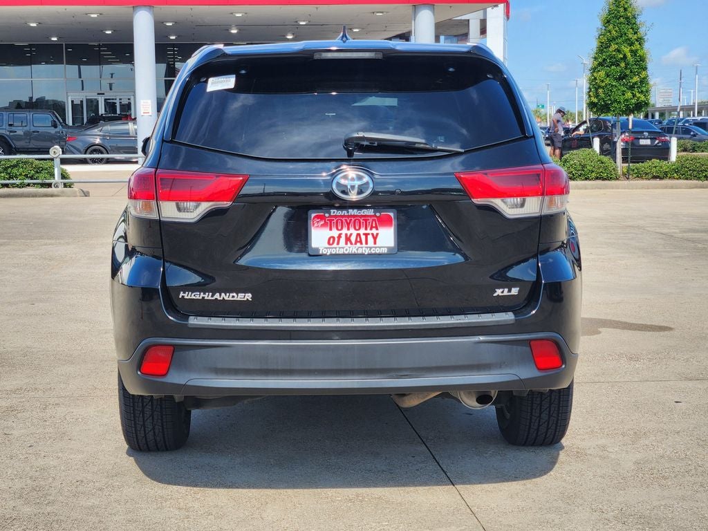 2018 Toyota HIGHLANDER XLE