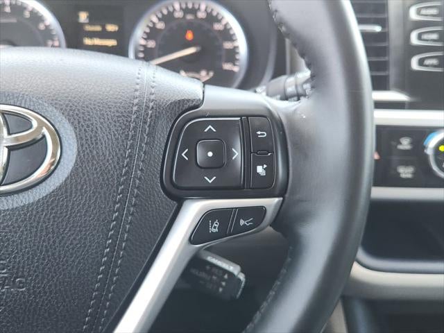 2018 Toyota HIGHLANDER XLE
