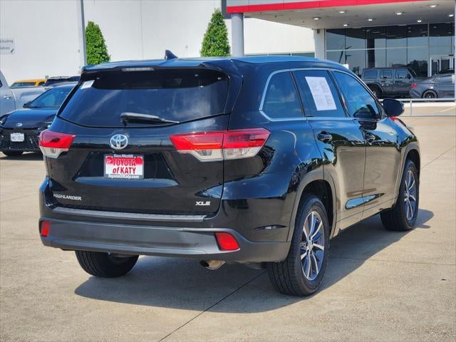 2018 Toyota HIGHLANDER XLE