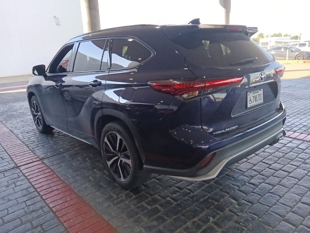 2022 Toyota Highlander XSE
