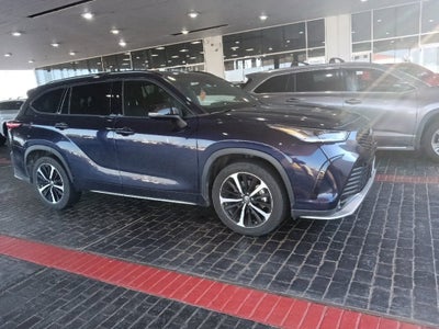2022 Toyota Highlander XSE