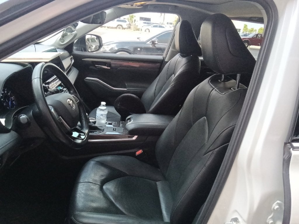 2021 Toyota Highlander Hybrid Limited