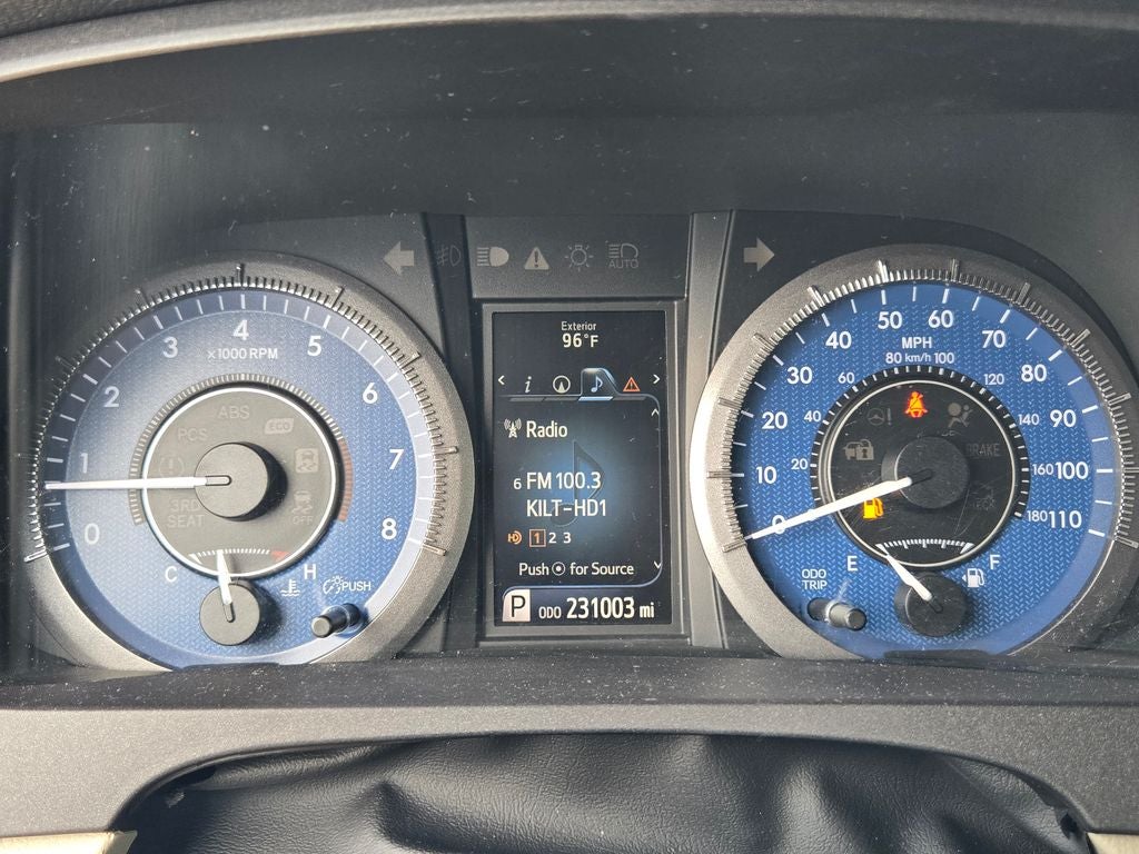 2016 Toyota Sienna XLE 8 Passenger