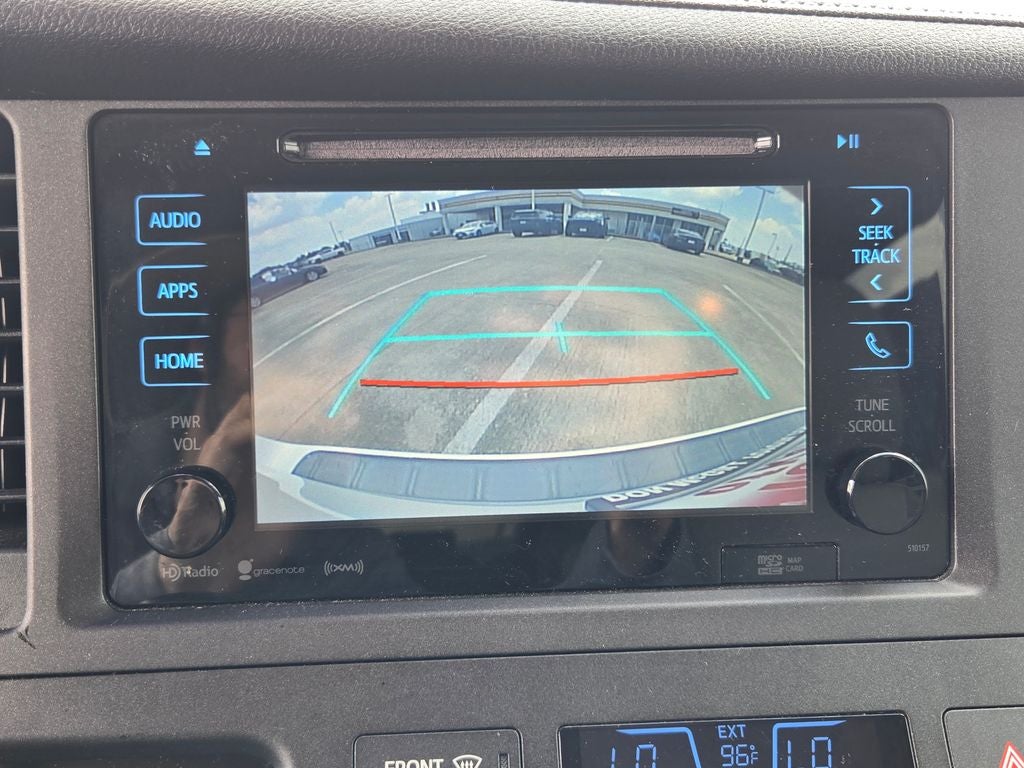 2016 Toyota Sienna XLE 8 Passenger