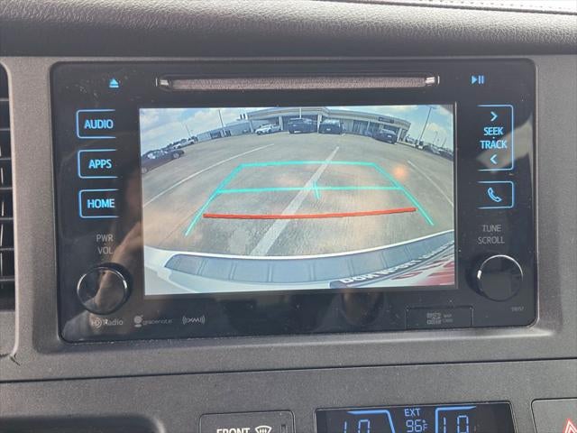 2016 Toyota Sienna XLE 8 Passenger