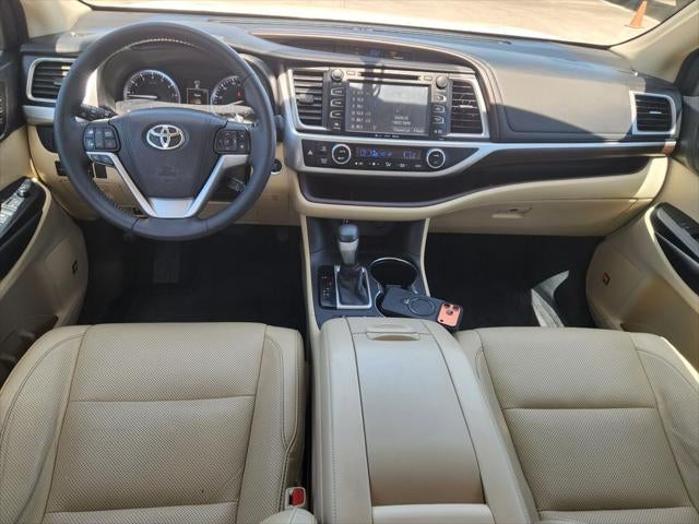 2016 Toyota Highlander Limited