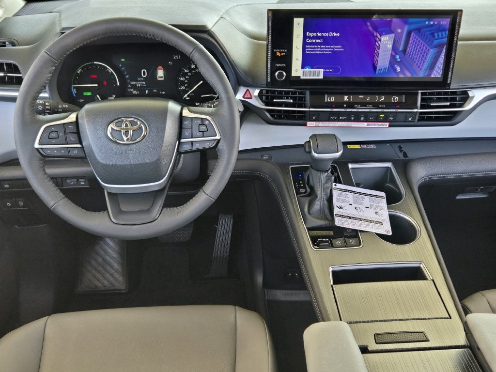2026 Toyota Sienna XLE 8 Passenger