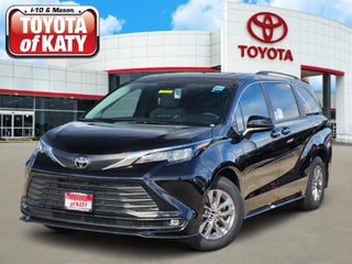 2026 Toyota Sienna XLE 8 Passenger