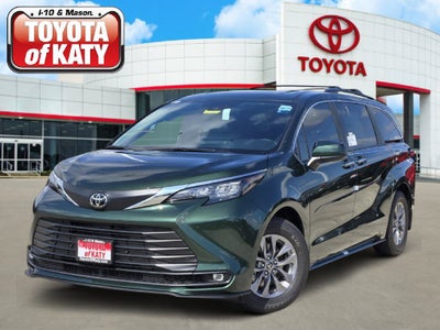 2026 Toyota Sienna XLE 8 Passenger