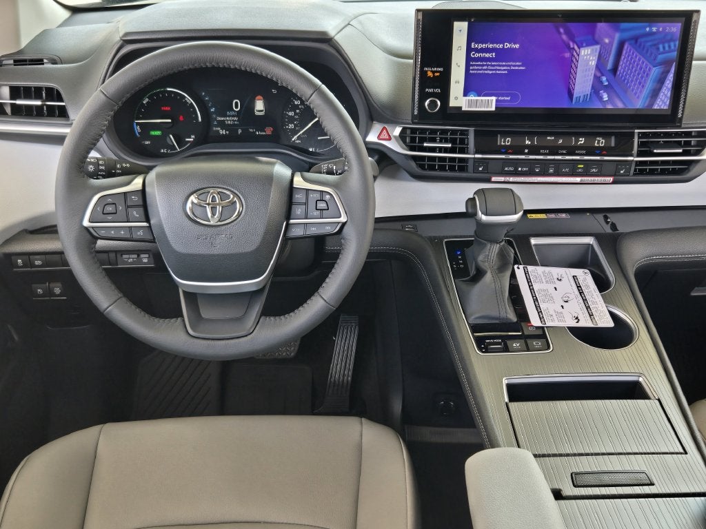 2026 Toyota Sienna XLE 8 Passenger