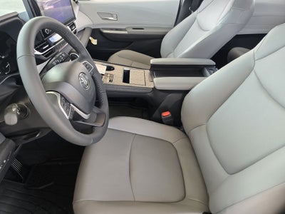 2026 Toyota Sienna XLE 8 Passenger