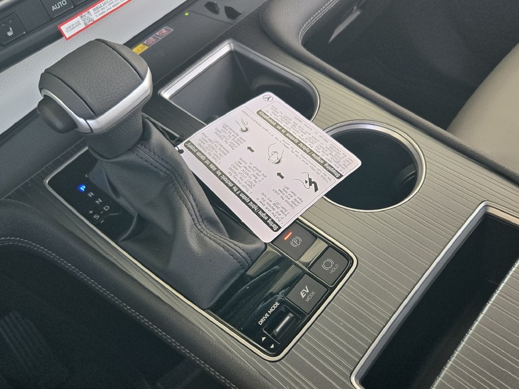 2026 Toyota Sienna XLE 8 Passenger