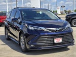 2026 Toyota Sienna XLE 8 Passenger