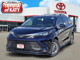 2026 Toyota Sienna XLE 8 Passenger