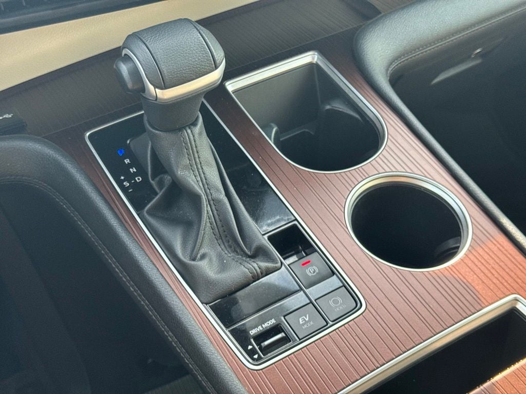 2024 Toyota Sienna XLE 8 Passenger