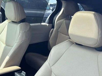 2024 Toyota Sienna XLE 8 Passenger