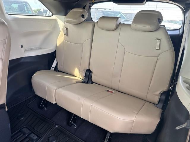 2024 Toyota Sienna XLE 8 Passenger
