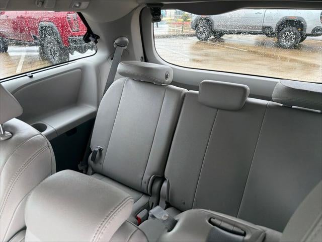 2018 Toyota Sienna XLE Premium 8 Passenger