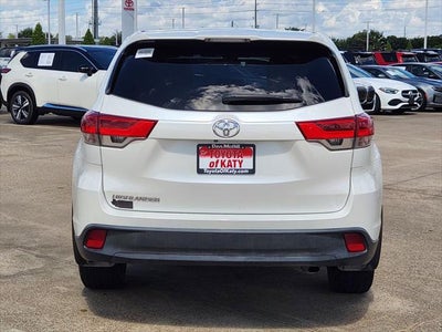 2019 Toyota Highlander LE