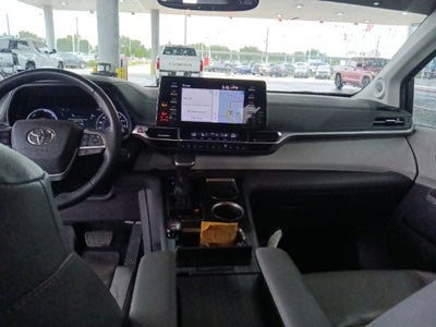 2021 Toyota Sienna Limited 7 Passenger