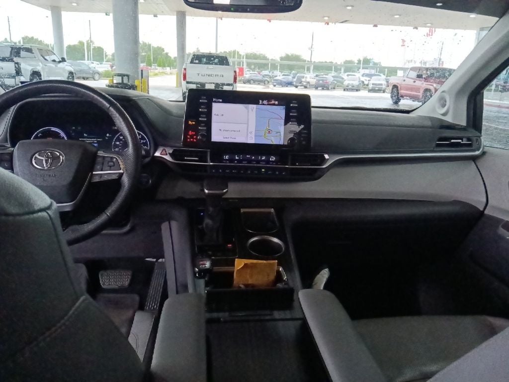 2021 Toyota Sienna Limited 7 Passenger